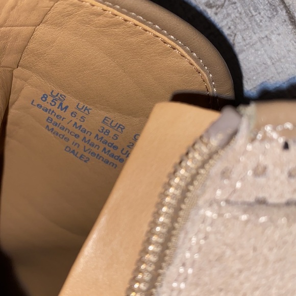 Franco Sarto leather ankle booties size 8 1/2 - Picture 6 of 10